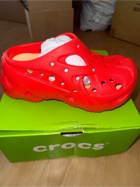 CROCS Kids Vented Slip-On Clog in Bright Red